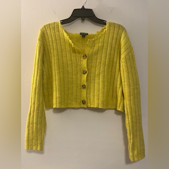 wild fable Sweaters - Wild Fable cropped cardigan chartreuse yellow